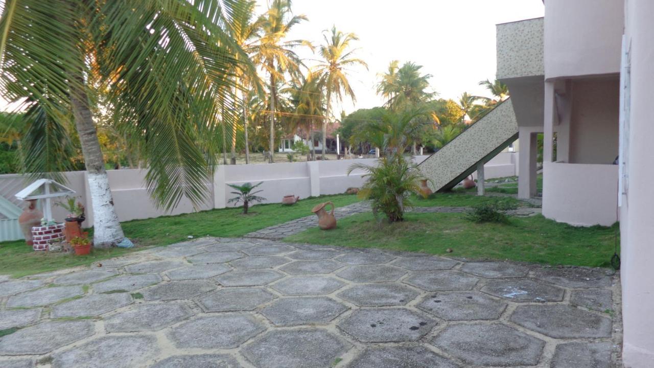 Residencial Bahia Sol Nova Viçosa Exterior foto
